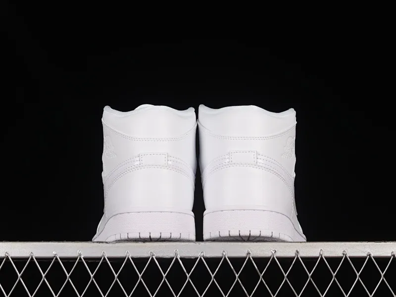 All categories Air Jordan Jordan series basketball shoes Air Jordan 1 Mid Air Jordan 1 Mid AJ1 Joe 1 pure white mid-top basketball shoes DV0991-111